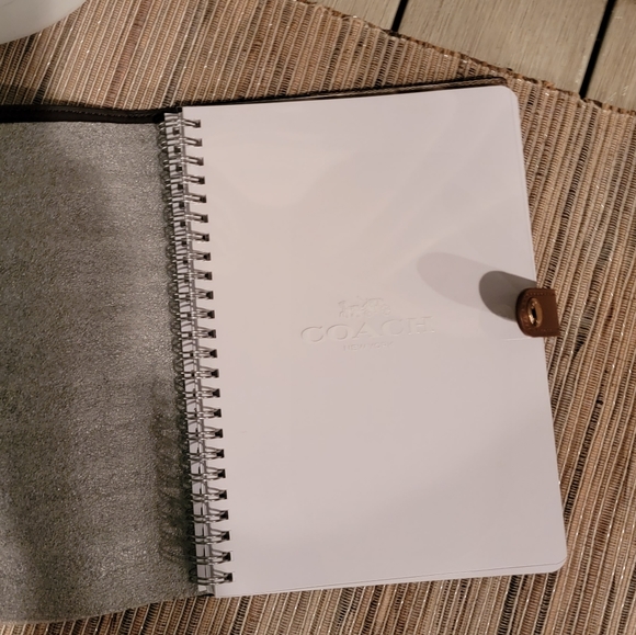 Coach Notebook in signature canvas - Picture 7 of 13
